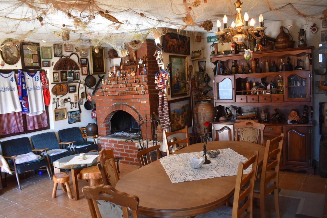 Apartman Dodo Zara Esterno foto